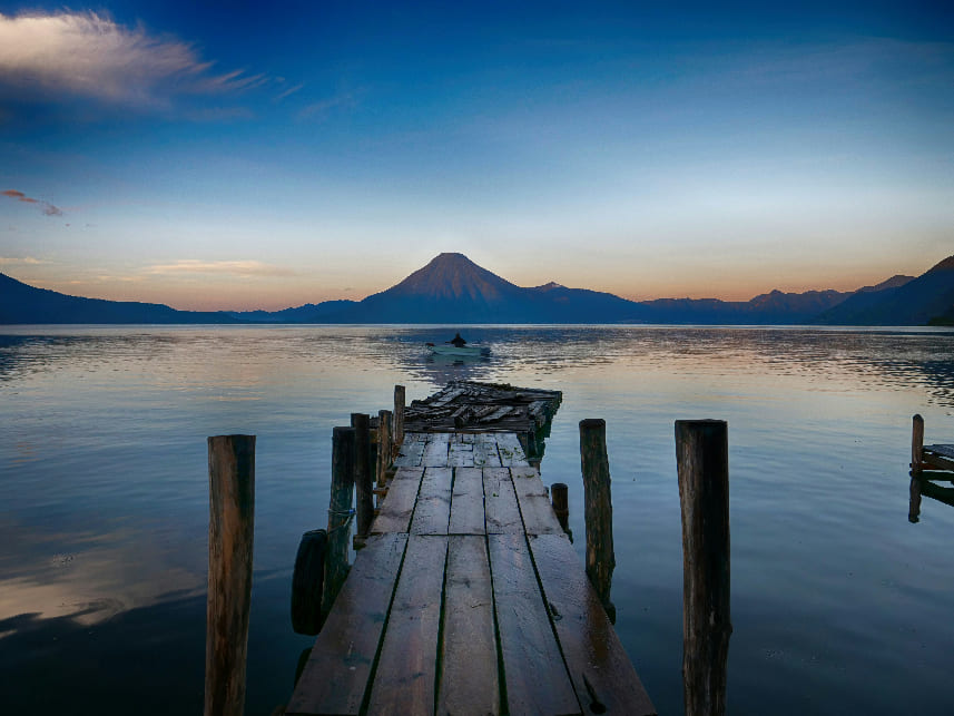 lago atitlan guatemala